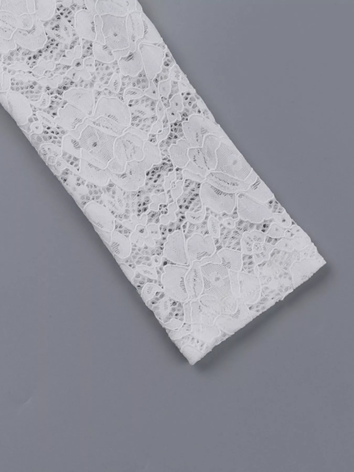 Elegant Off-Shoulder Lace Maxi Bodycon Dress