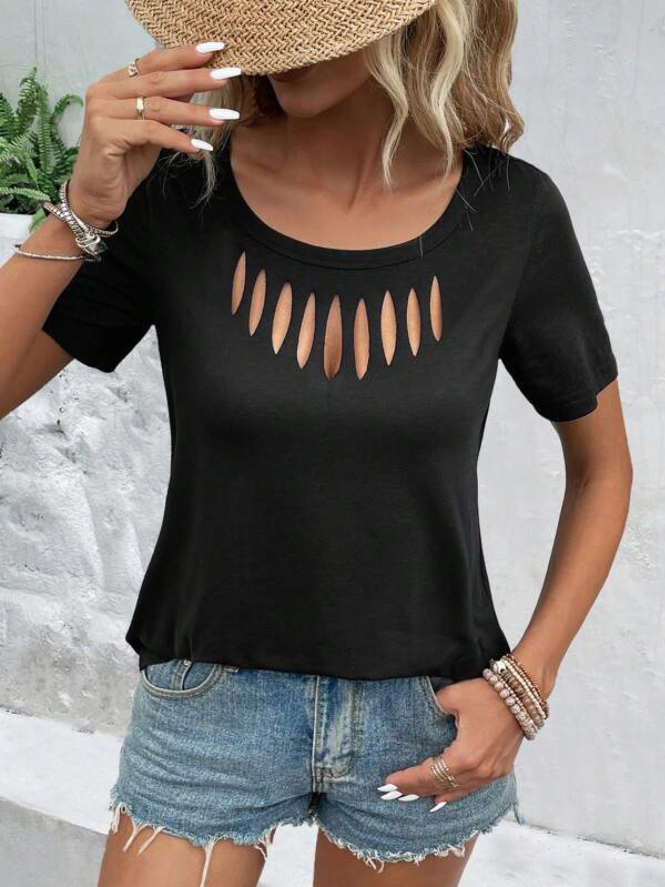 Cutout Detail Short Sleeve T-Shirt