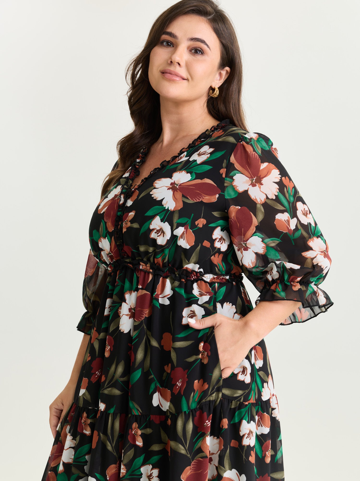 Romantic Floral Print Ruffled Edge Maxi Dress