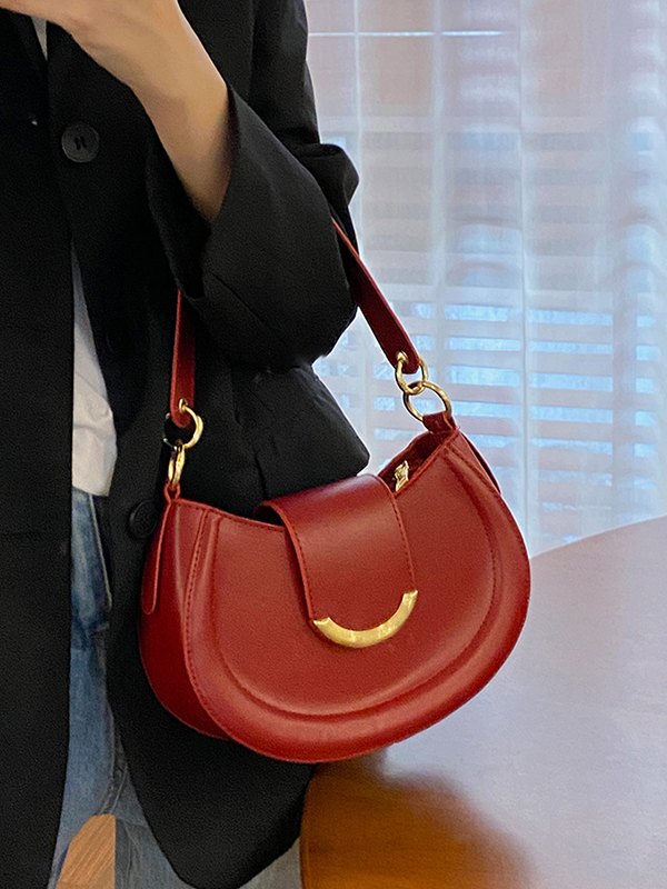 Stylish Underarm Bag Versatile Messenger Bag