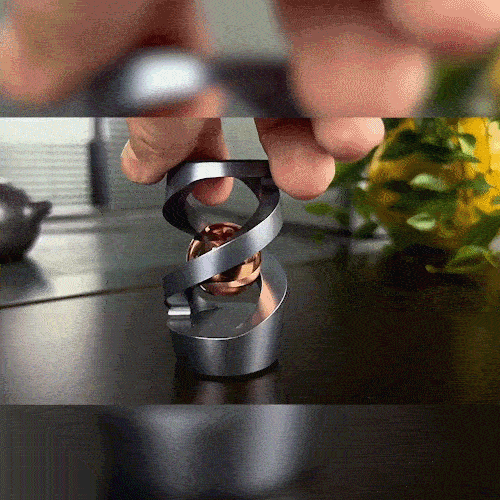 Kinetic Desk Toy Ball