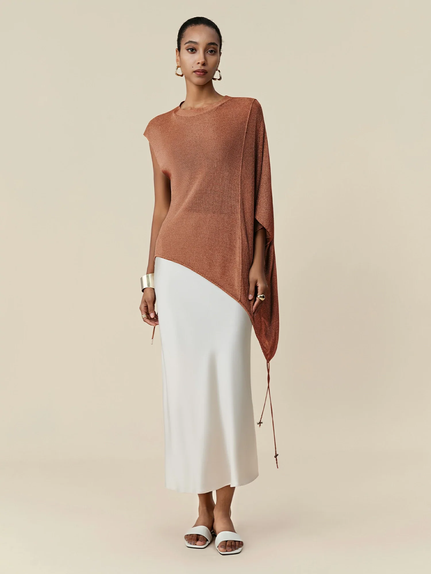 Round Neck Short Sleeve Drawstring Glitter Top