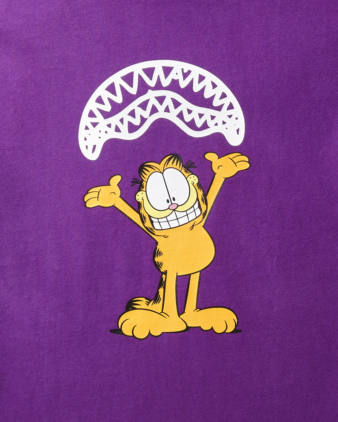 GARFIELD SHARKMOUTH GRAPHIC T-SHIRT (PURPLE)