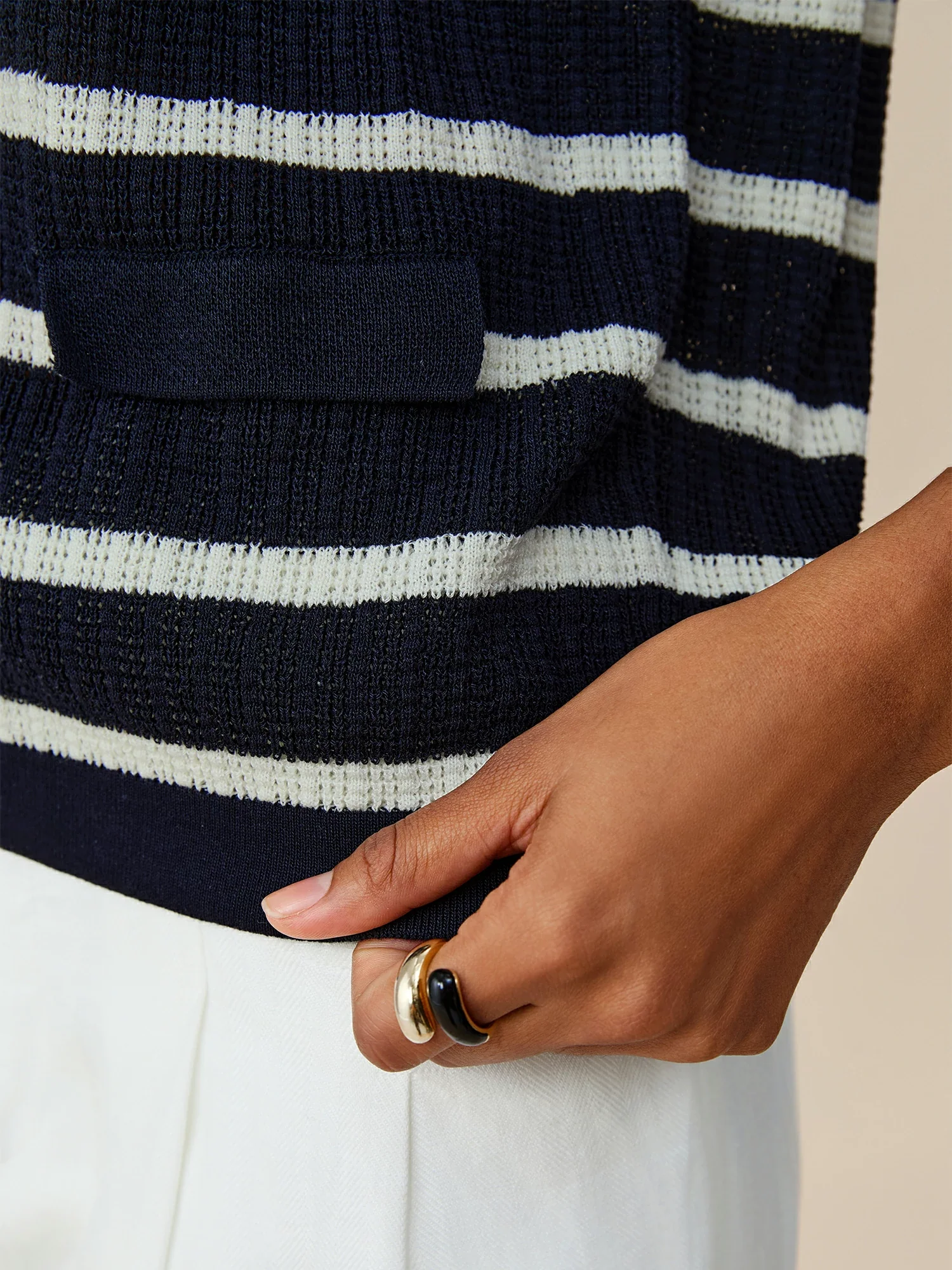 Lyocell & Linen V-Neck Sleeveless Striped Knitted Vest