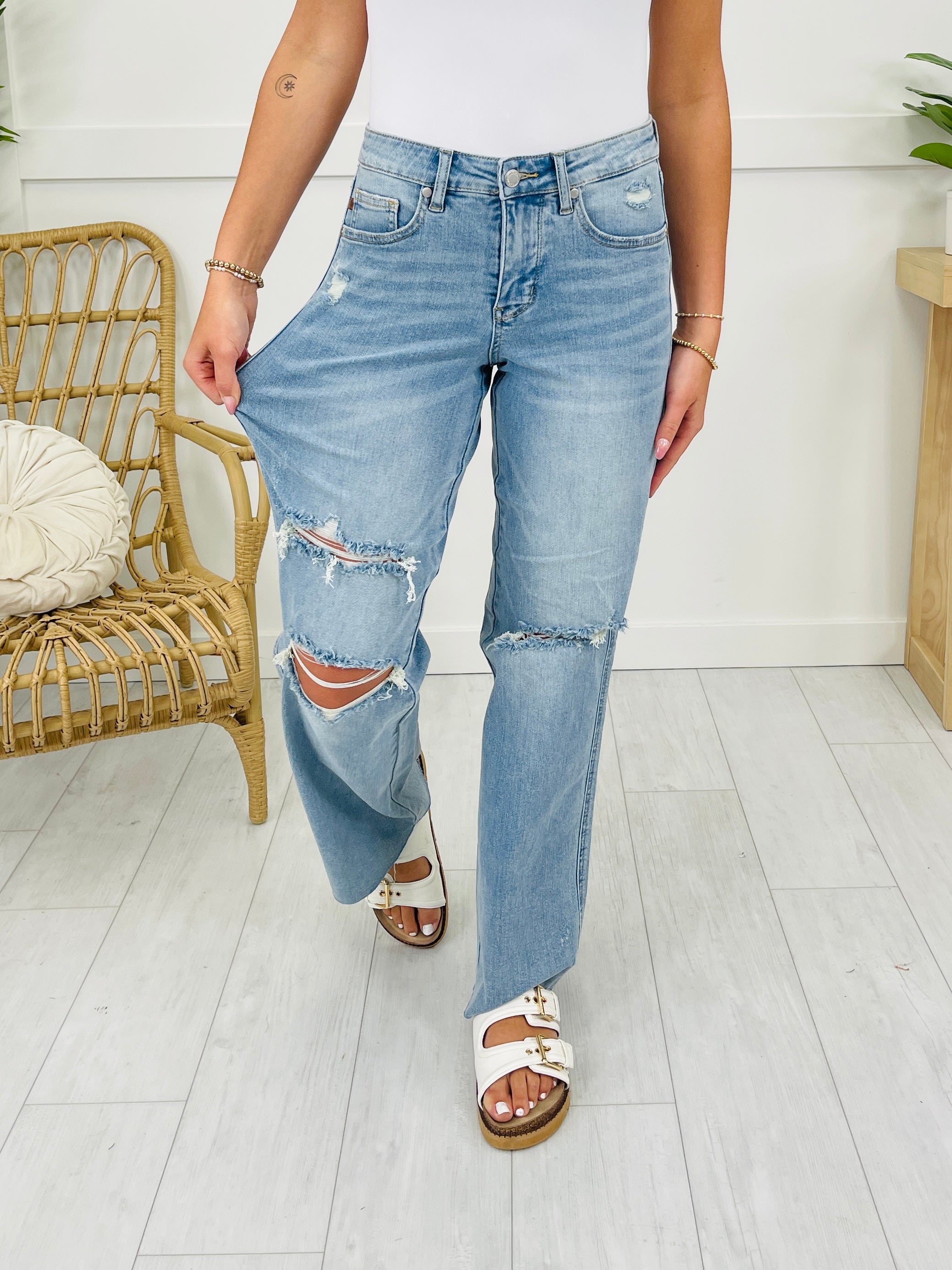 Judy Blue Play It Cool Tummy Control Wide Leg Jeans