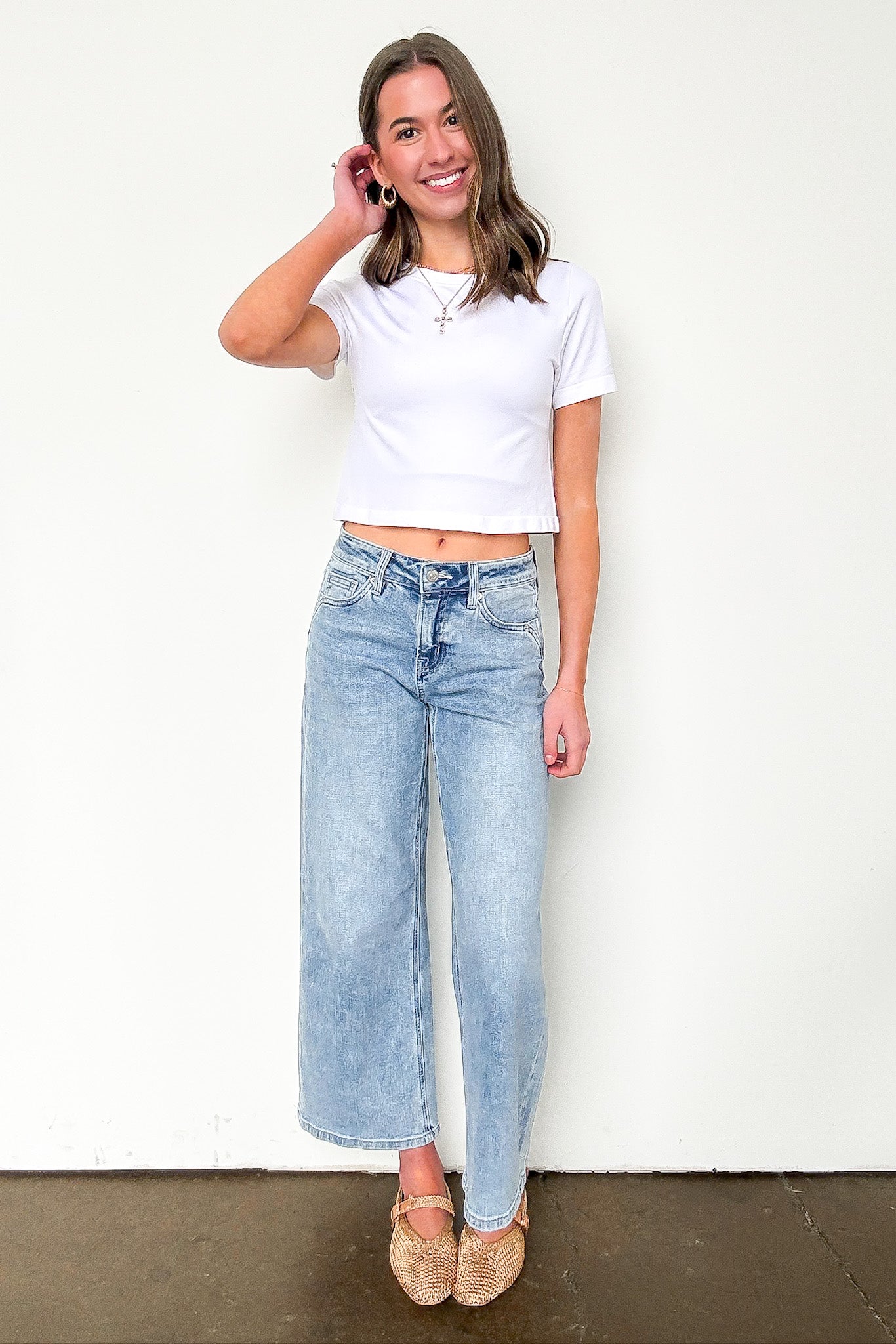 Mid Rise Wide Leg Crop Pants