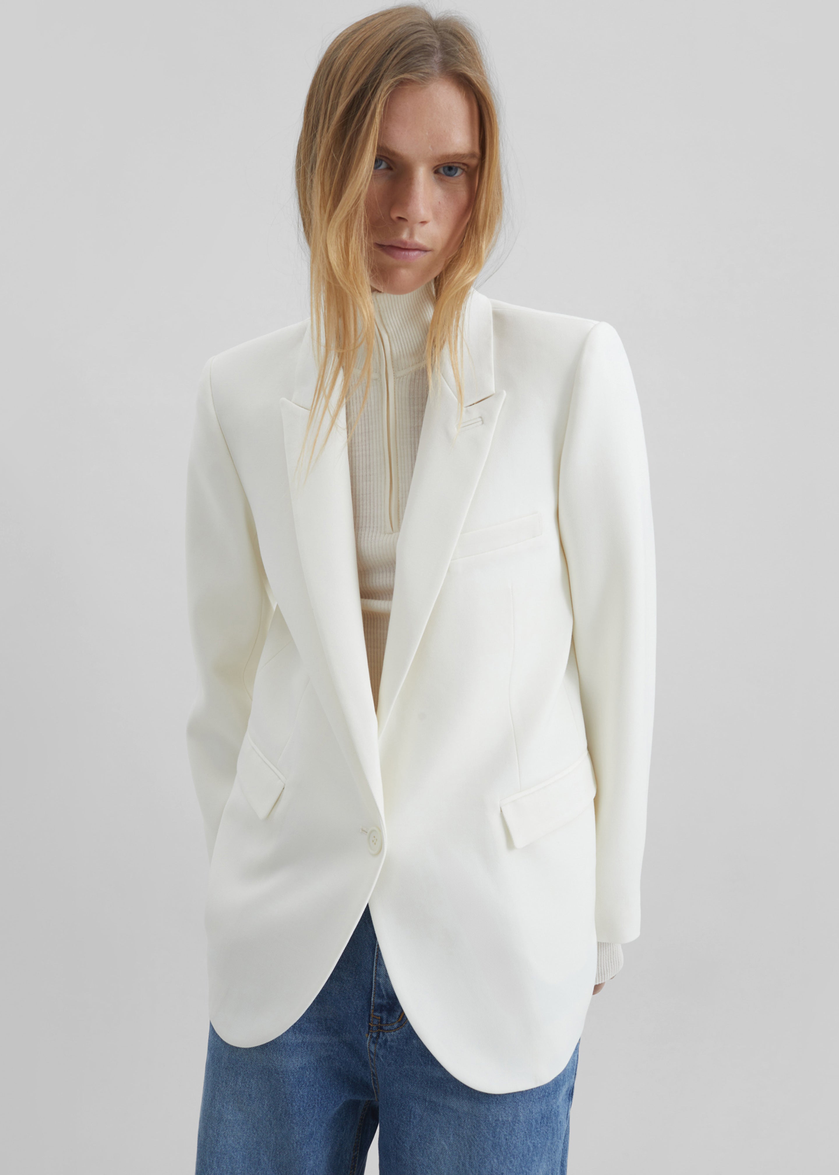 Amelia Tailored Blazer - White