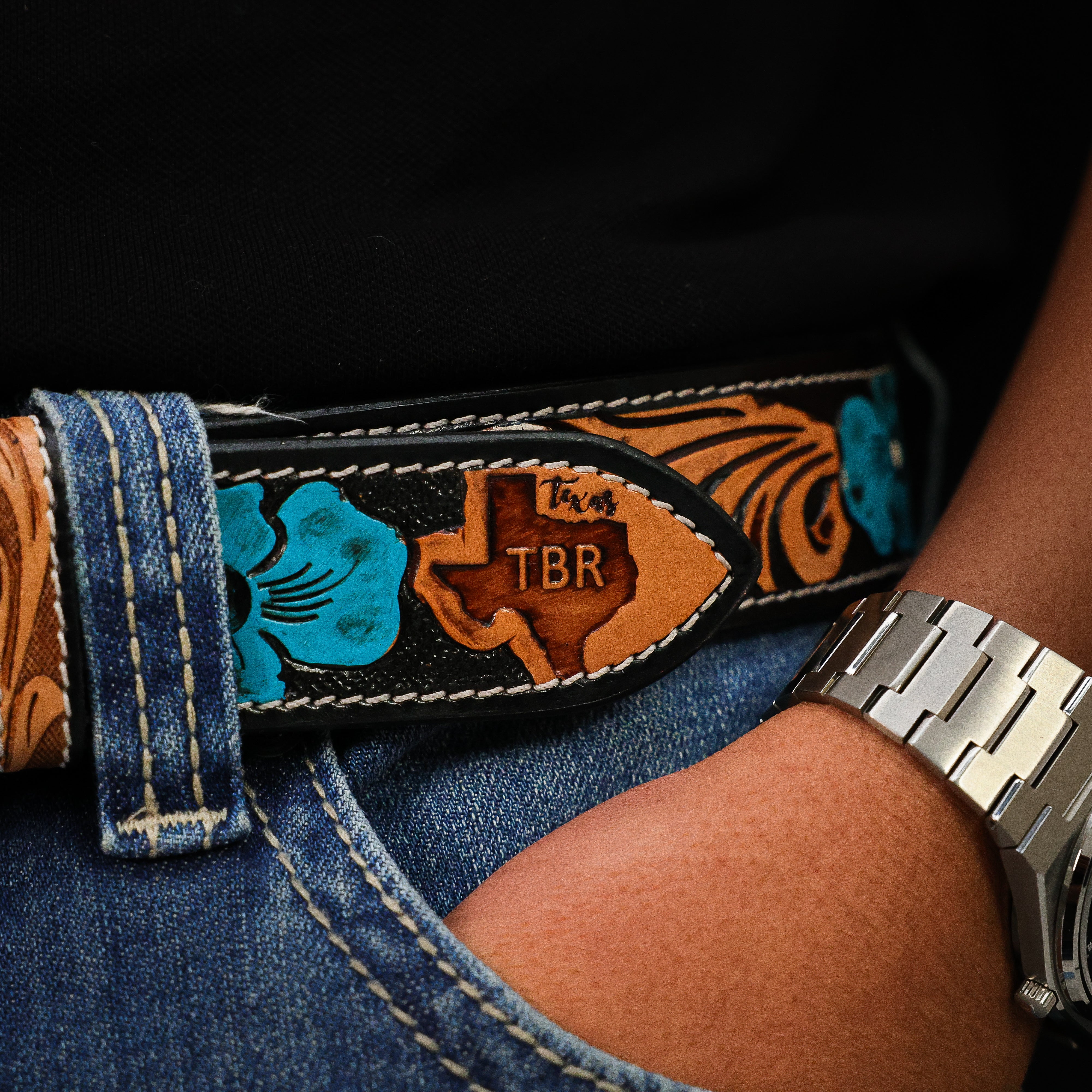 Hand-Tooled Artesanal Beaded Leather Belt