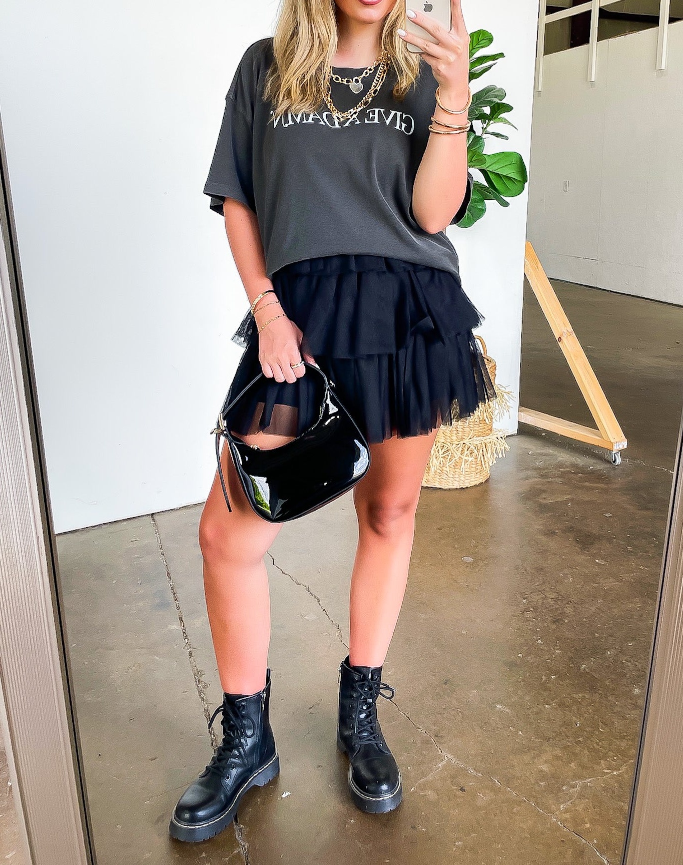 Damn Relaxed Graphic Tee