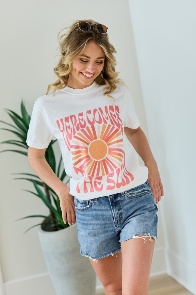 Here Comes The Sun Burst White Graphic Tee