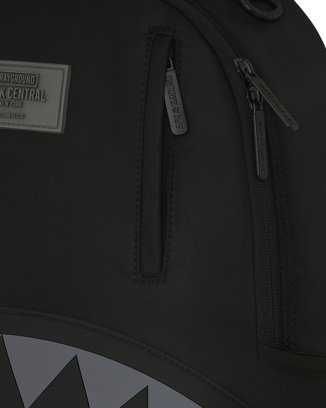 SHARK CENTRAL PULSE 2.0 BACKPACK