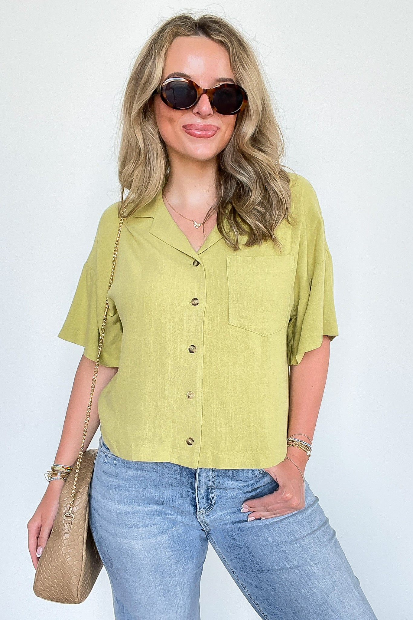 Notched Collar Short Sleeve Shirt