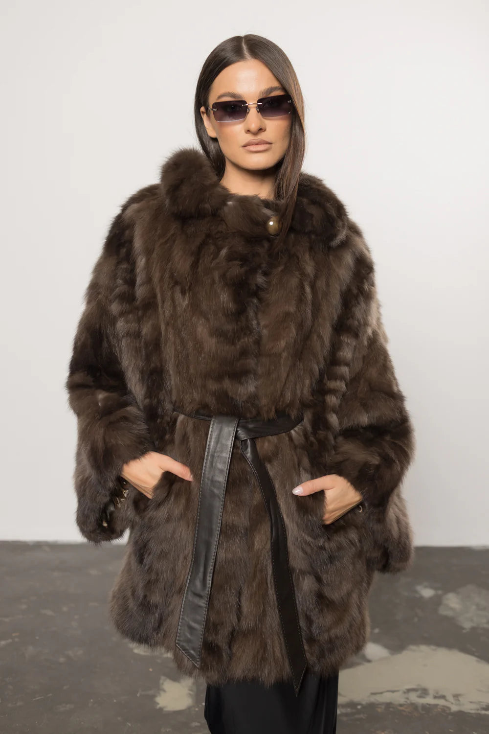 Haină din Blană Naturală de Zibelina, cu Cordon din Piele, Femei, Dark Sable 434