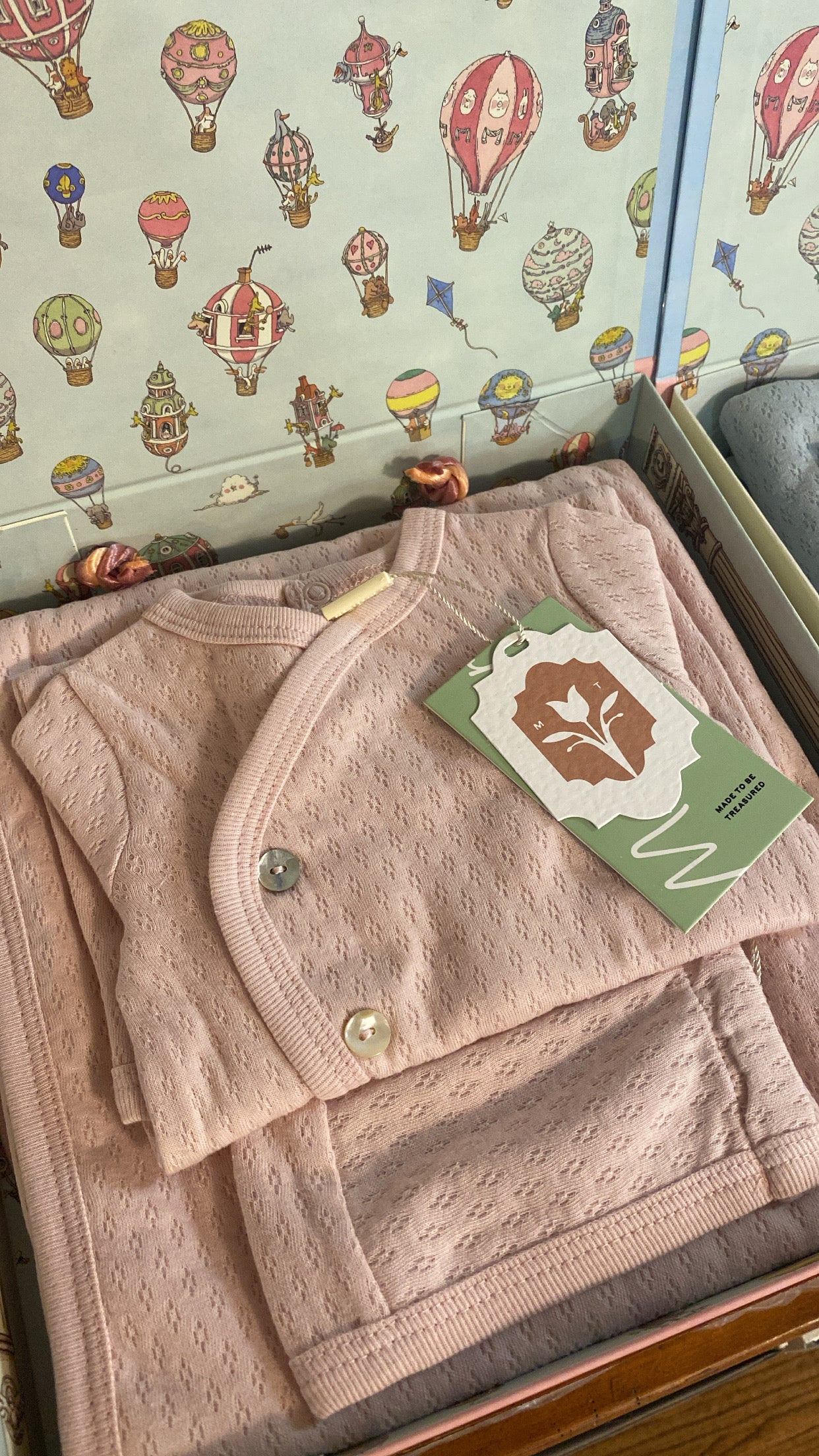 POSH POINTELLE LAYETTE SET LIGHT ROSE