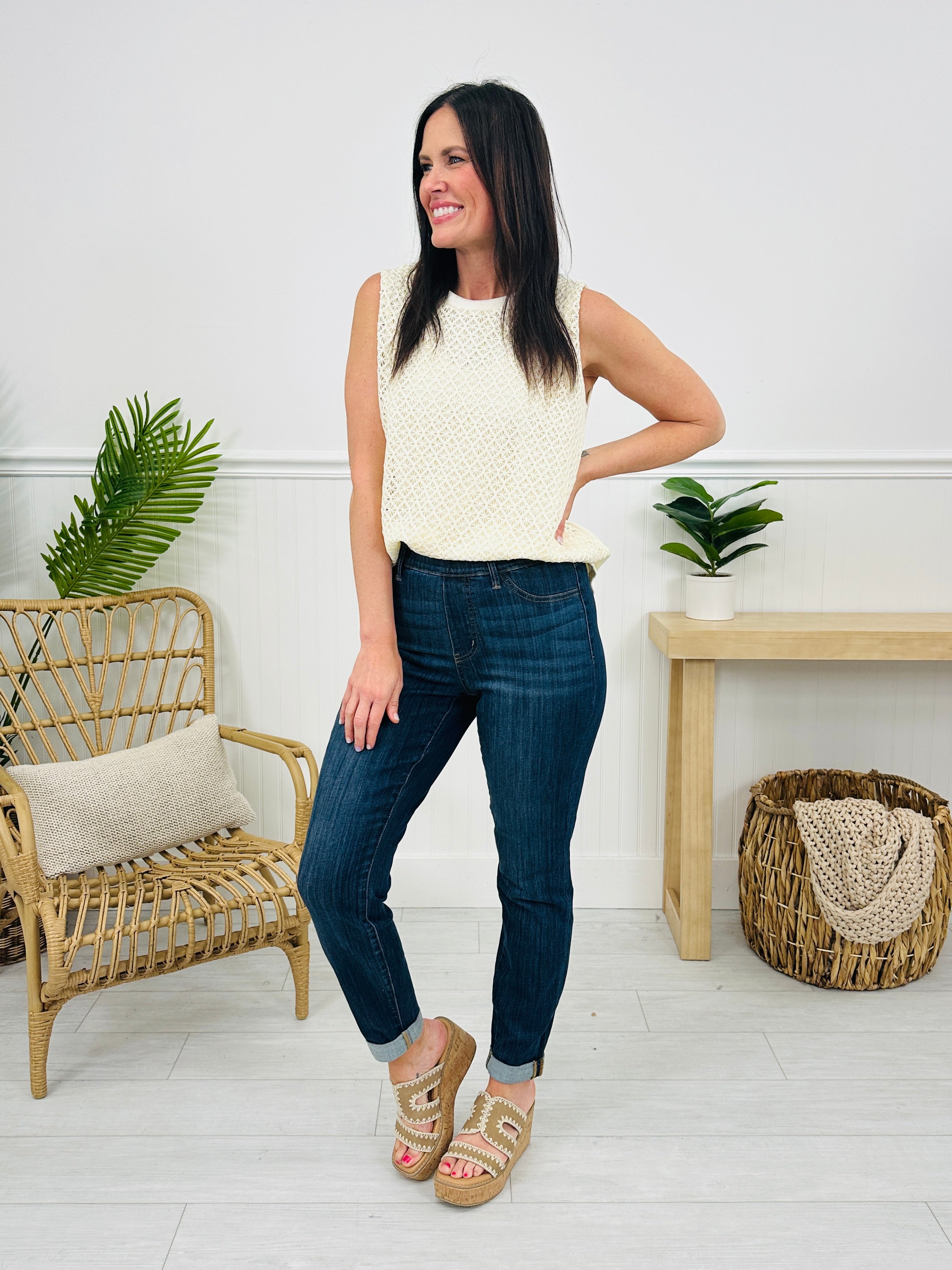 Judy Blue REG/CURVY Pulling Me Back Double Cuff Slim Fit Jeans