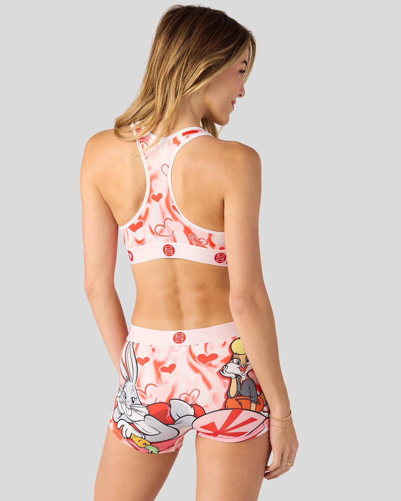 Looney Tunes - Looney Hearts