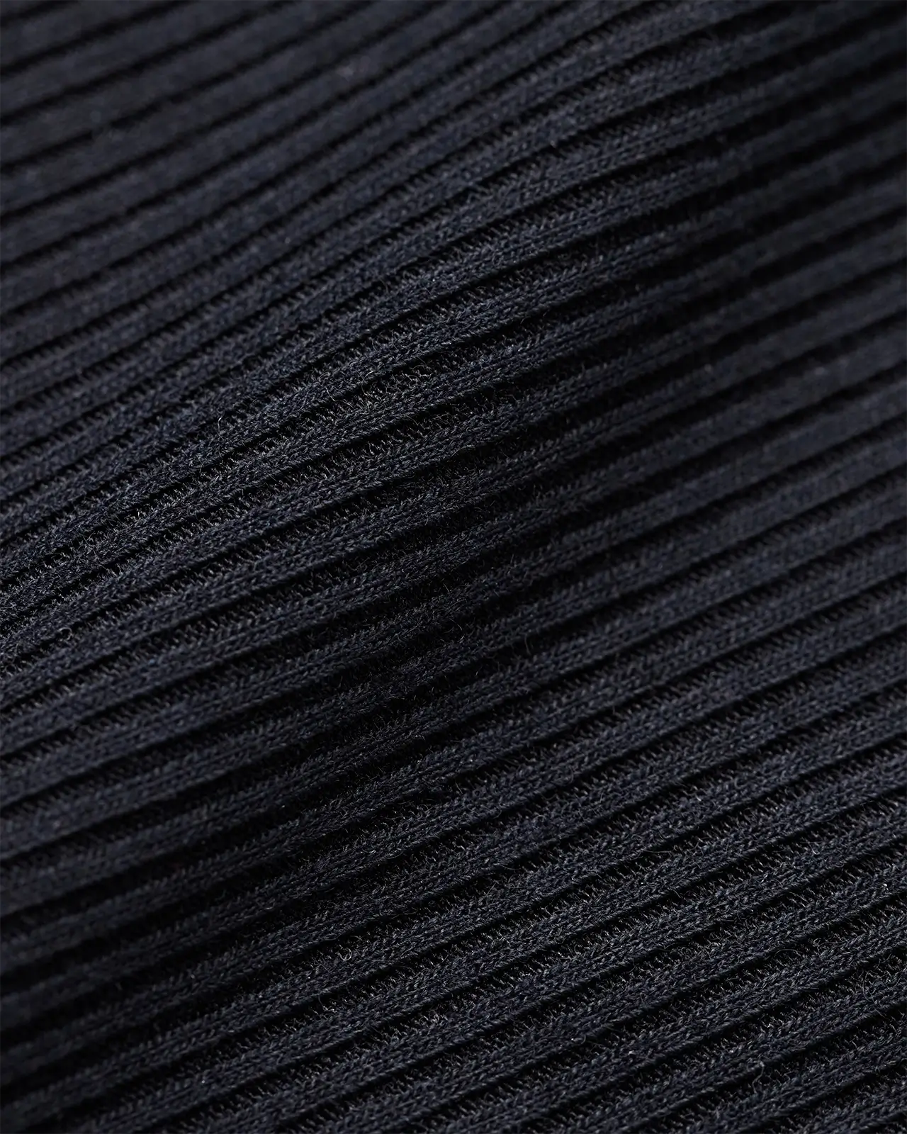 Ribbed - Black