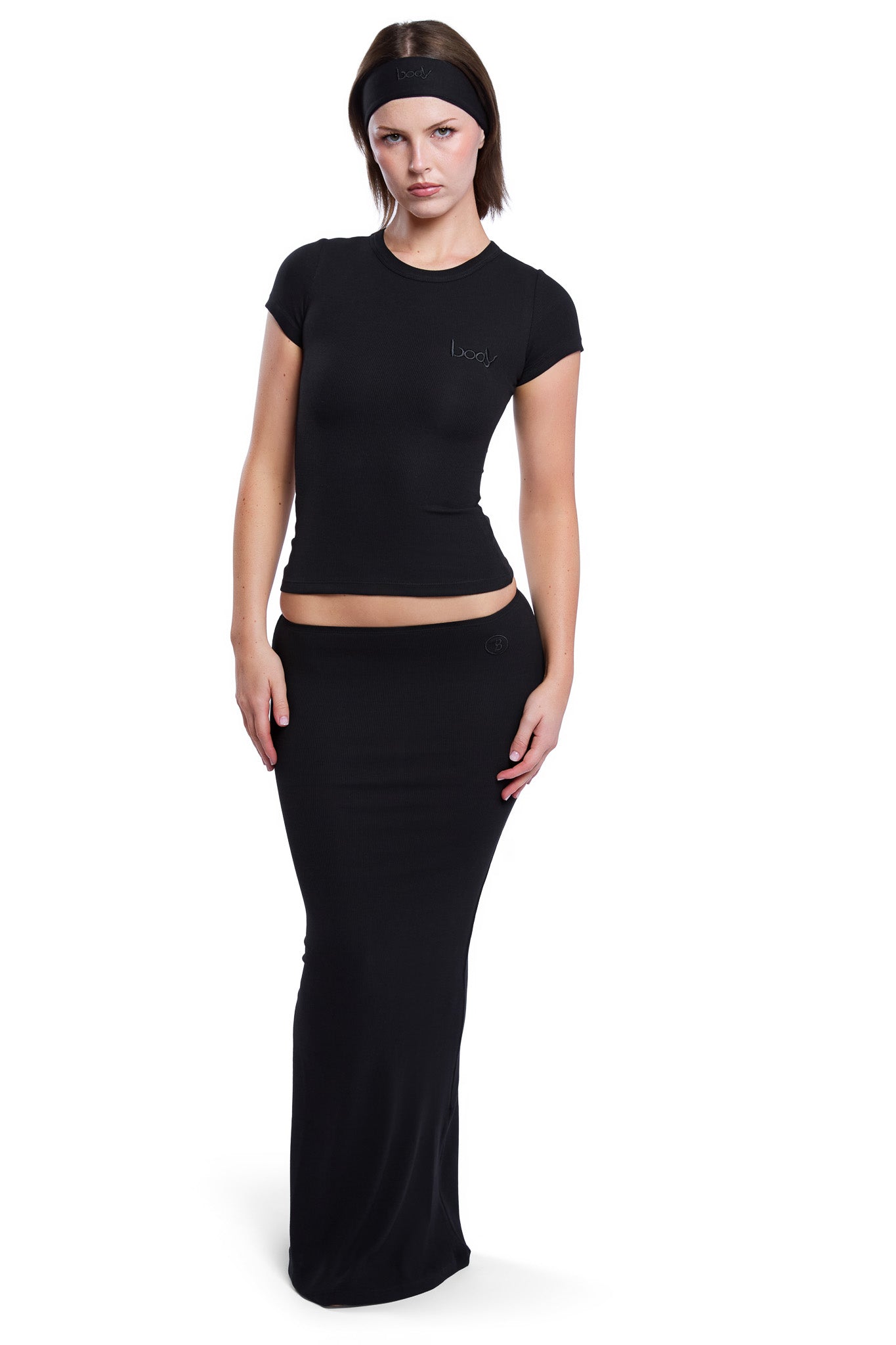 RIBBED MAXI SKIRT ESSENTIAL (BLACK)