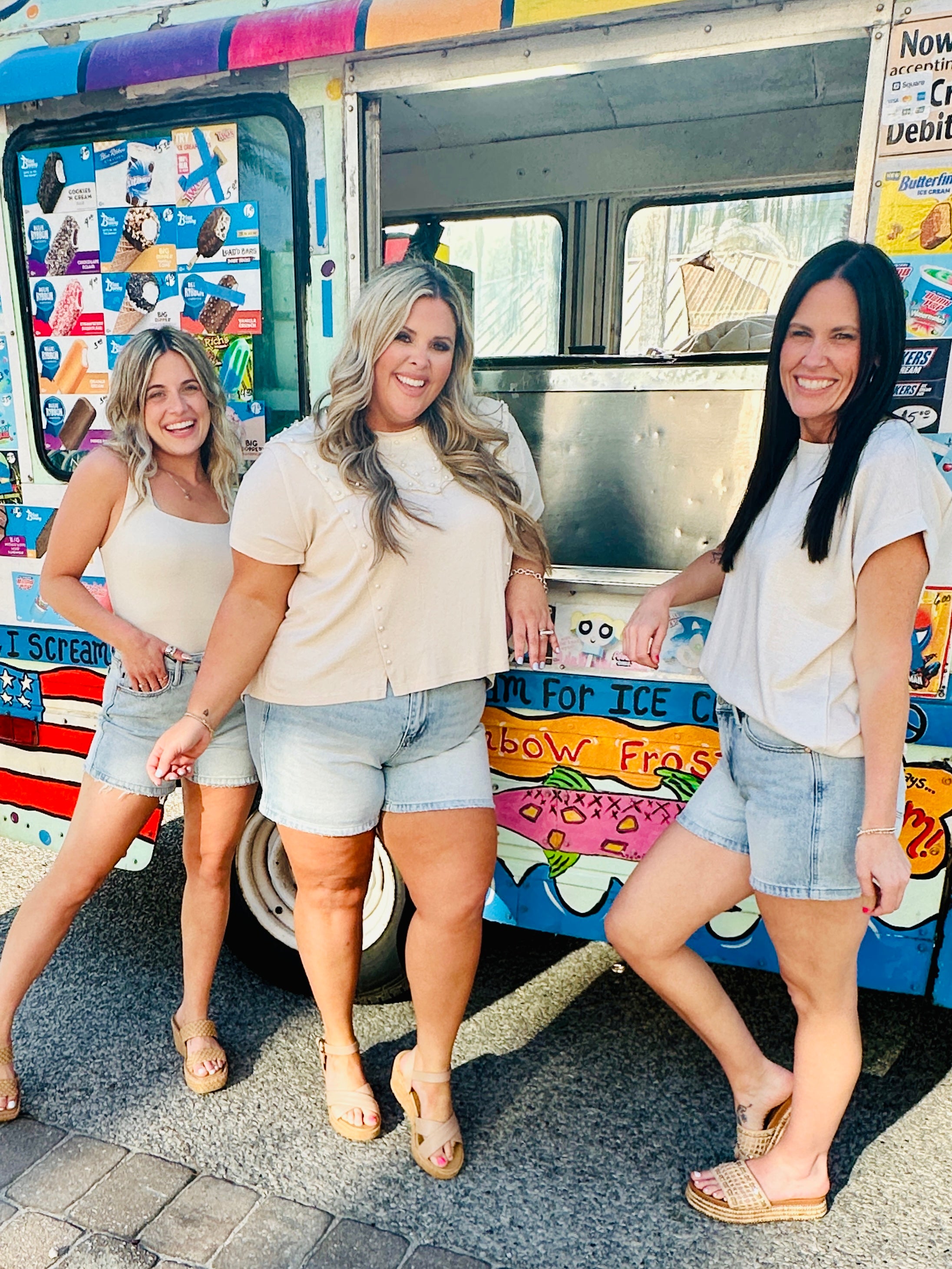 Judy Blue The Magic Touch Half Rigid Magic Shorts