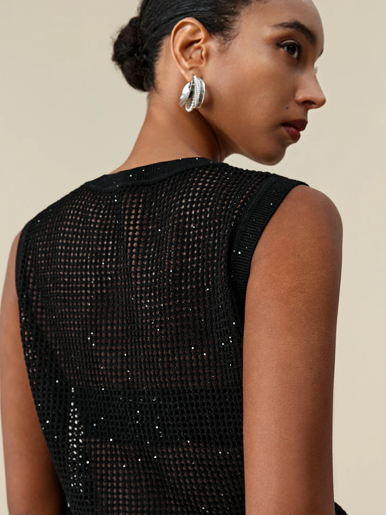 Lyocell & Linen Round Neck Hollow Sequin Vest