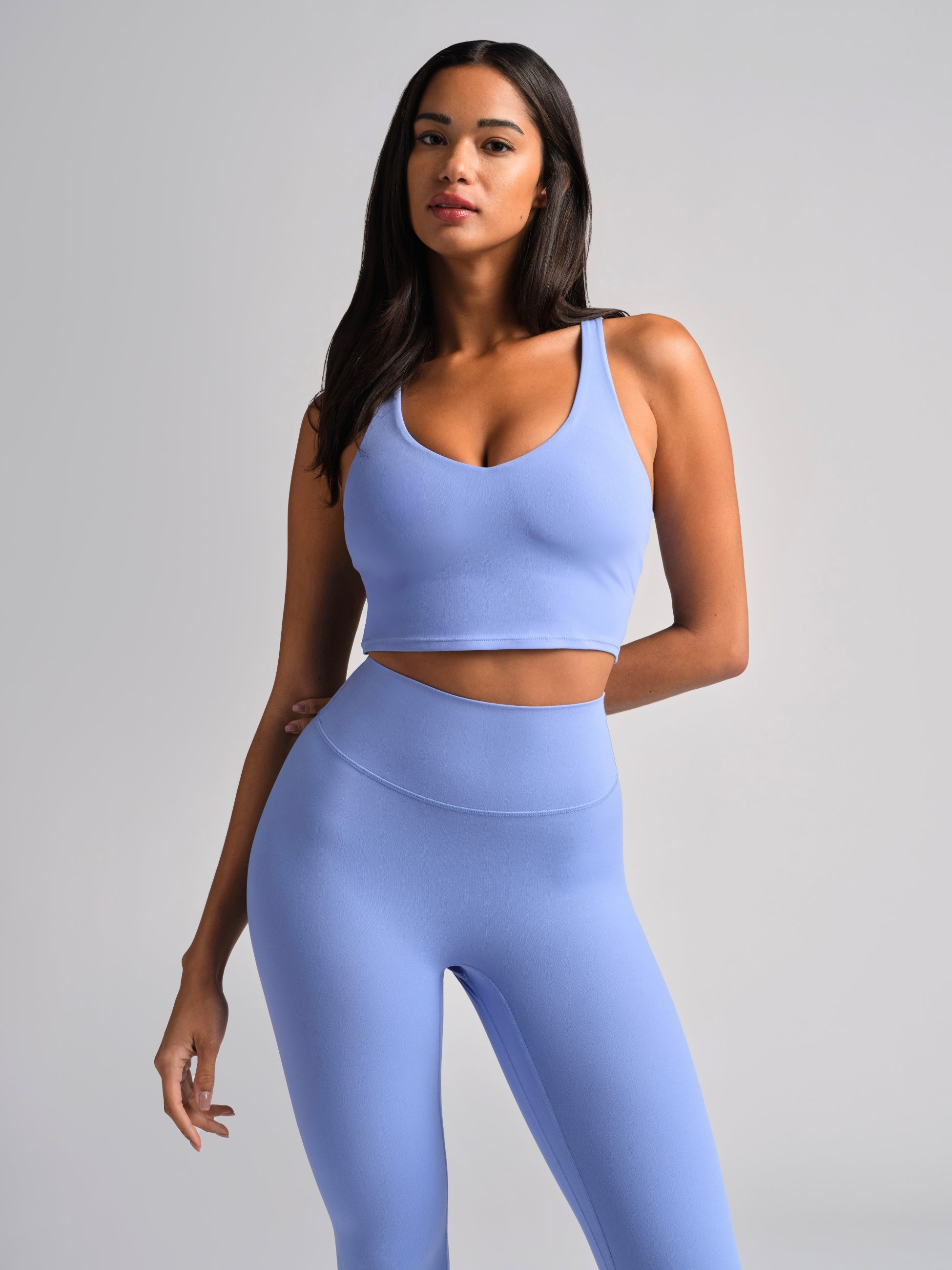 ComfrtCore™ V-Neck Crop Tank