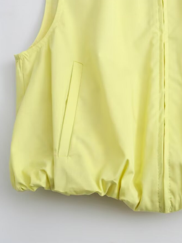 Round Neck Zipper Pocket Balloon Short Vest / Pleated Skirt