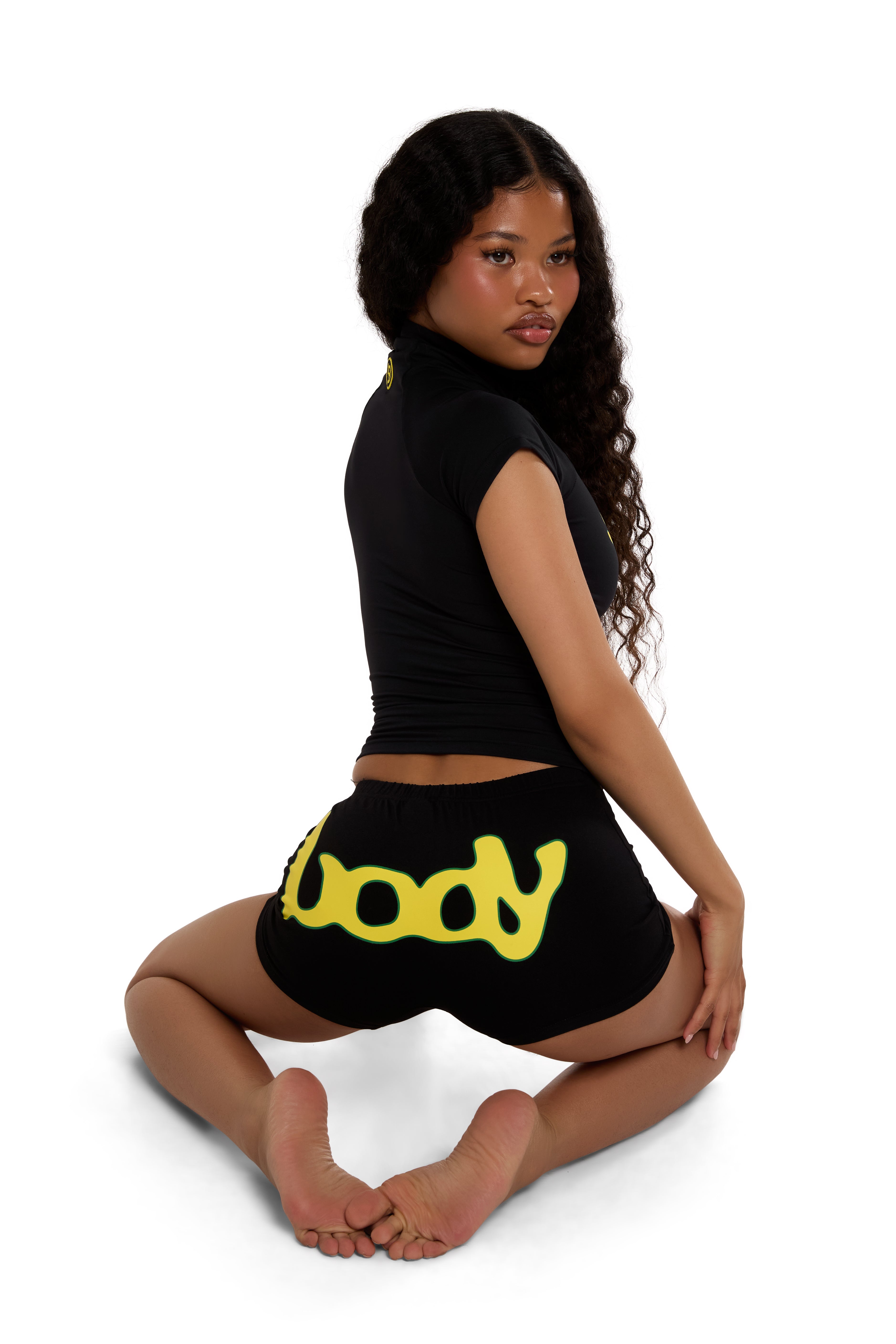 BODY X LATTO SHORT SLEEVE RAGLAN (BLACK/YELLOW)