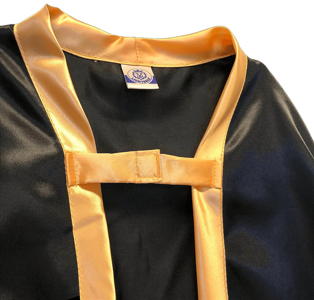 Triple Lion Royal Cape