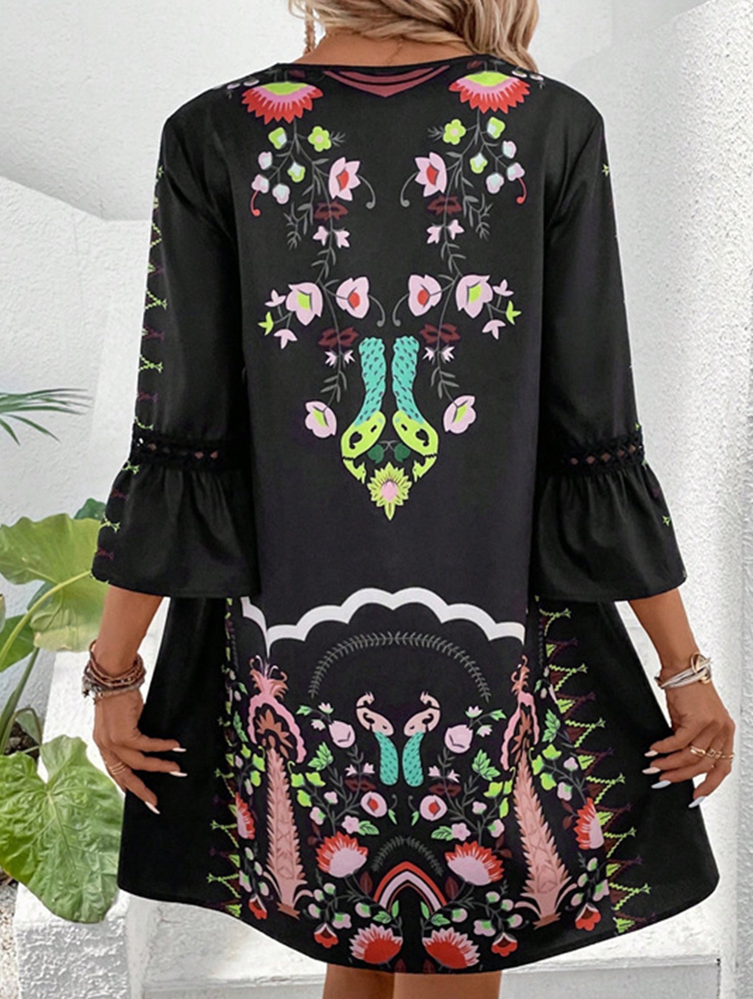 V Neck Lace Patch Print Dress