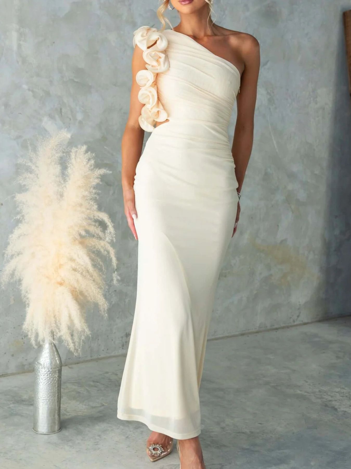 One-Shoulder Floral Trim Sleeveless Maxi Dress