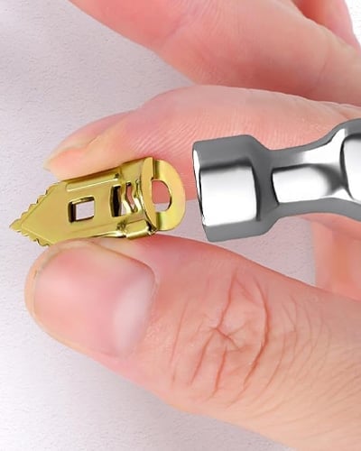 Drywall Expansion Anchors + High Strength Zinc Screws Kit (Pack of 100)