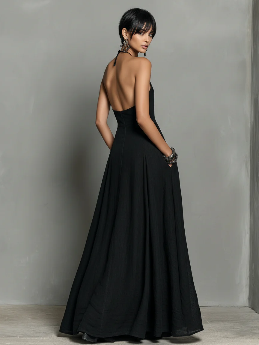 Minimalist And Elegant Halter Neck Maxi Dress