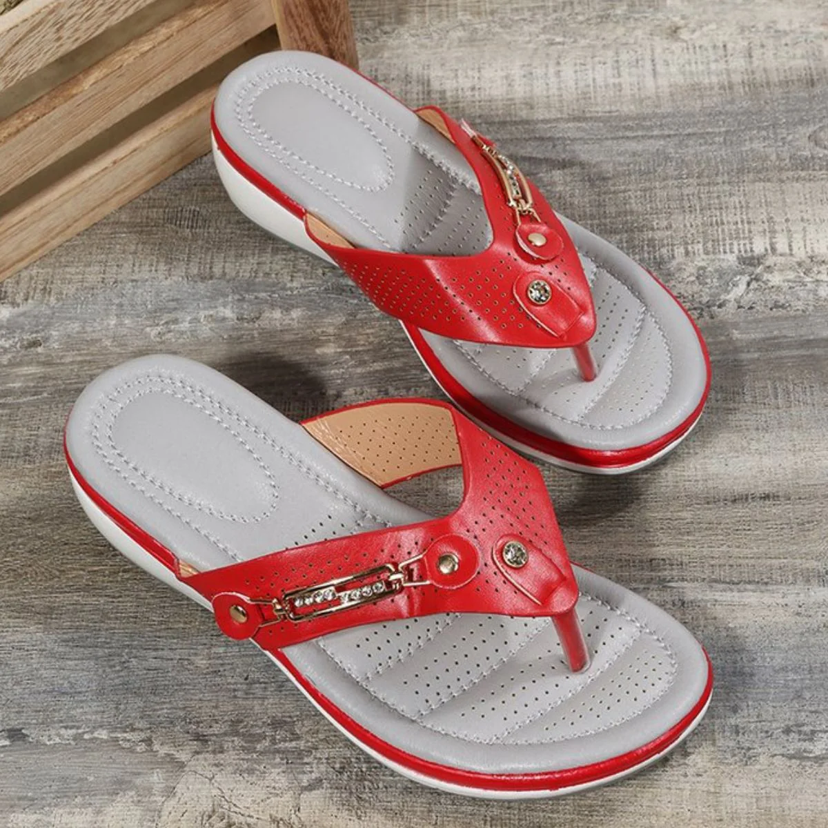 Decorative Chain Post Wedge Sandals (multiple color options)