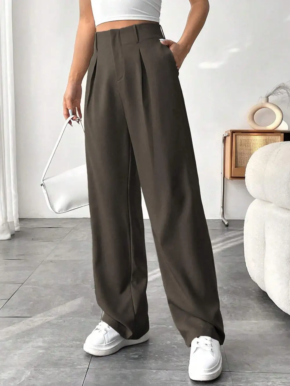 Women's Solid Color Plicated Pocket Wide Leg Pants