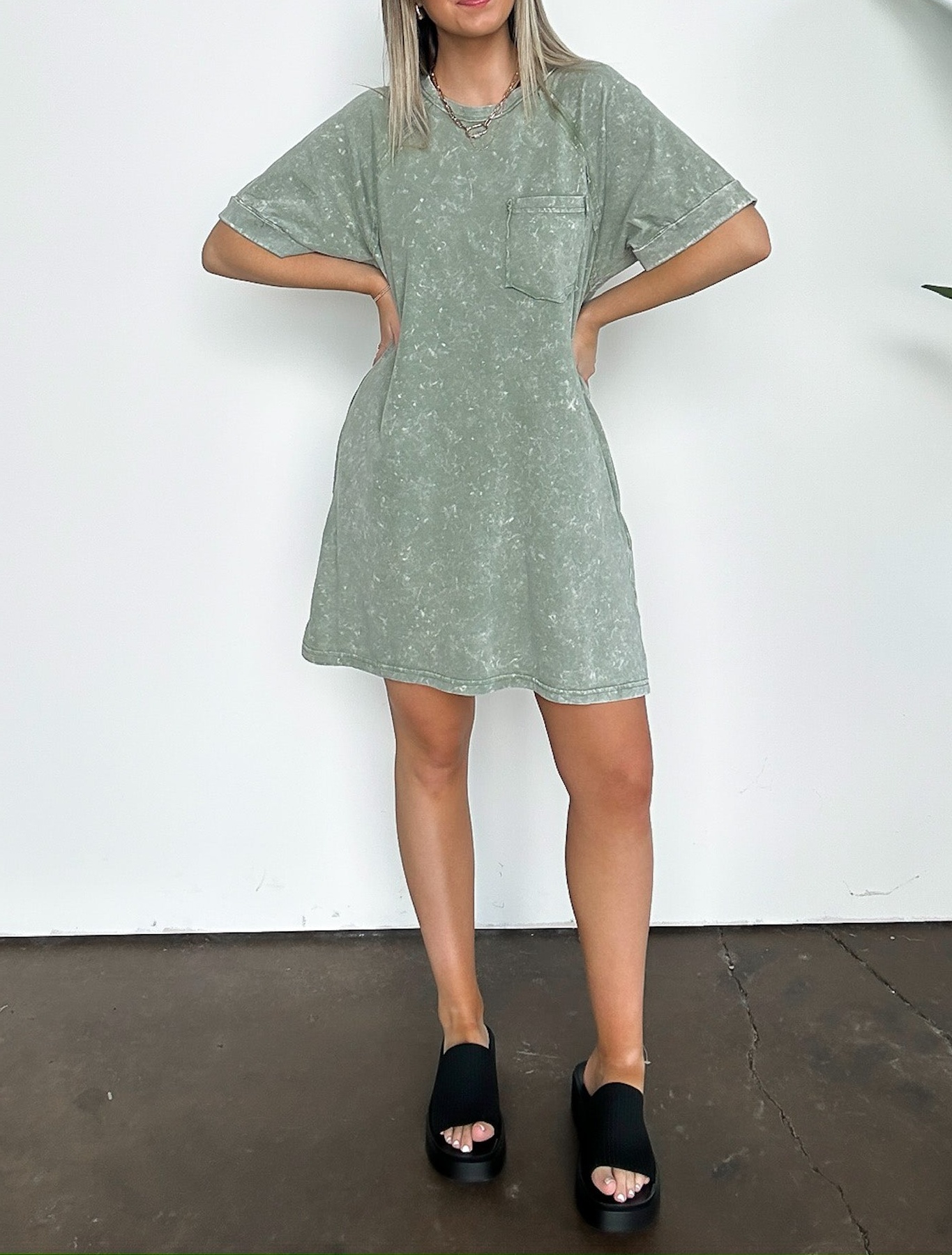Short Sleeve Pocket T-Shirt Dress