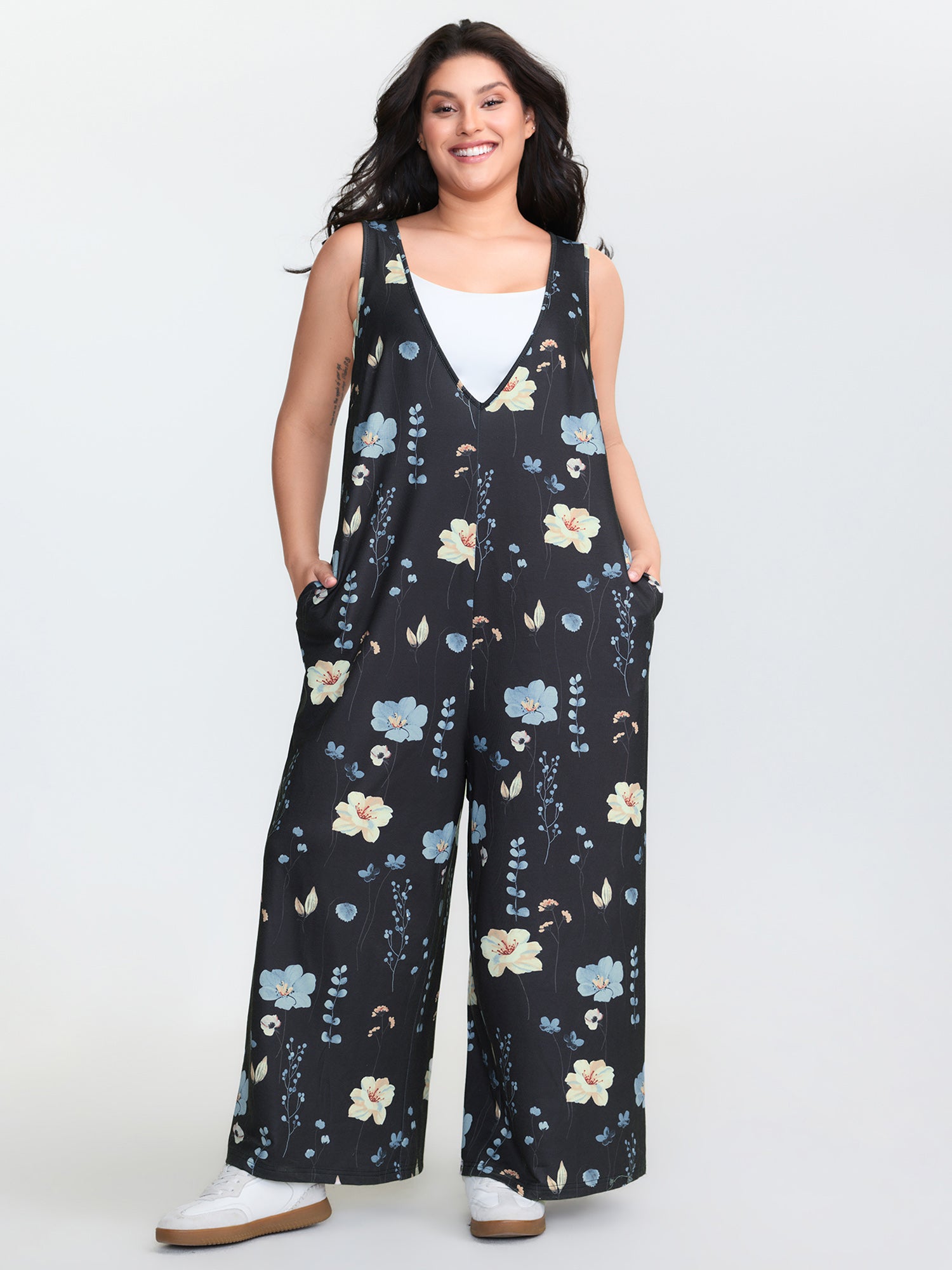 Stretchy Floral Print V-Neck Jumpsuit