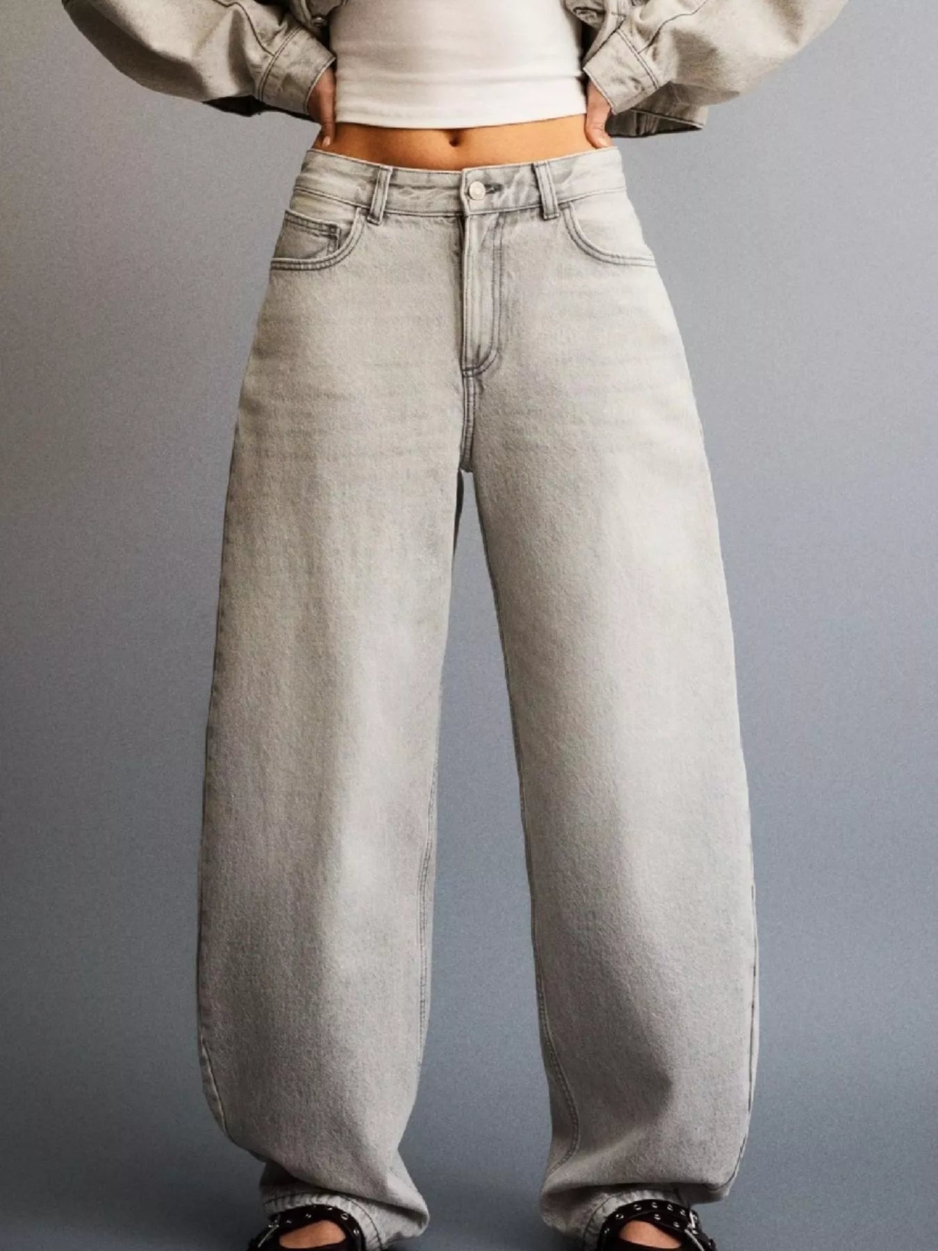 Wide Leg Washed Jeans