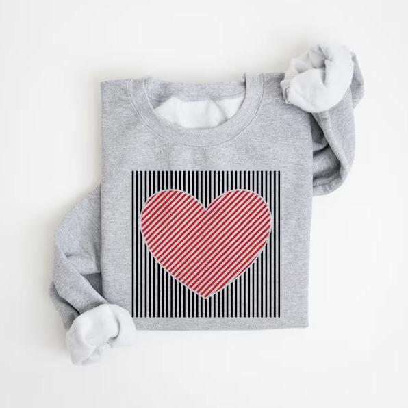 Retro Heart Valentine Sweatshirt – Cozy & Cute Unisex Love Top