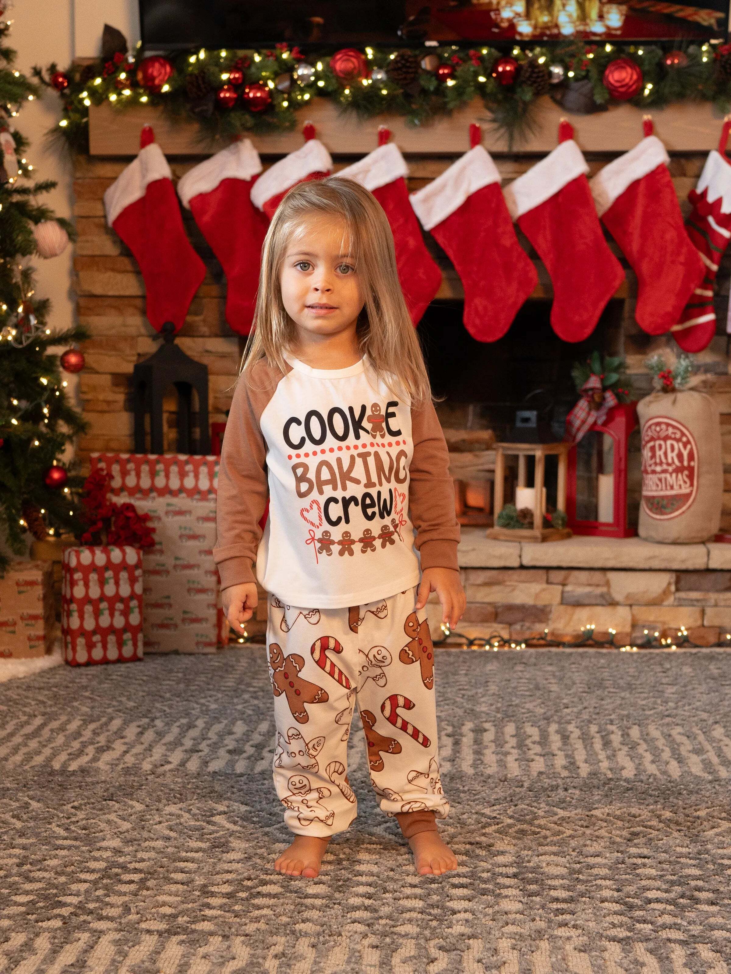 Christmas Family Matching Letter and Gingerbread Man Print Long-sleeve Pajamas Sets with Christmas Socks Khaki