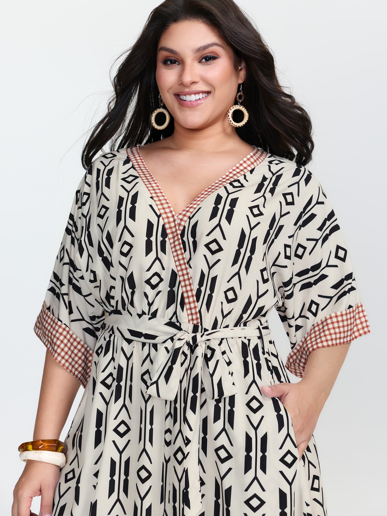 Geometric Print Pockets Surplice Maxi Dress