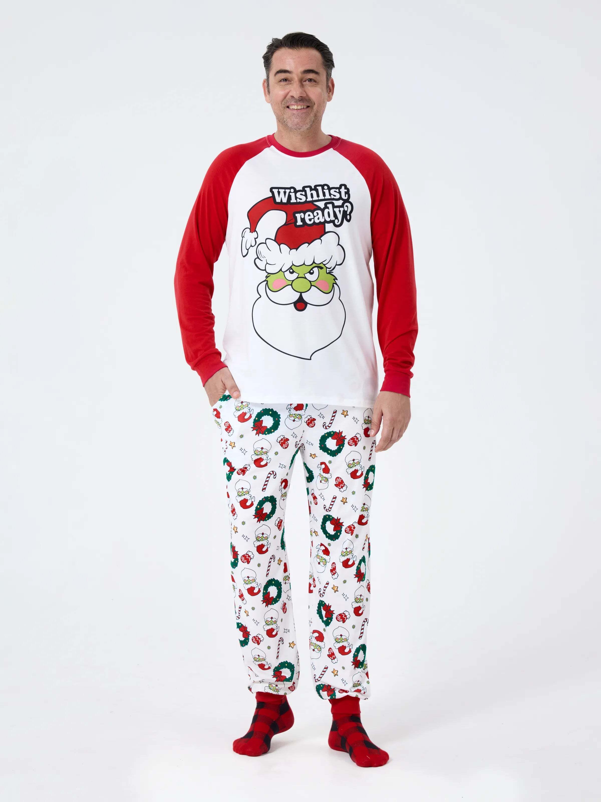 Christmas Matching Family Pajamas Set Christmas Grinch-themed Print PJS with Christmas Socks Red