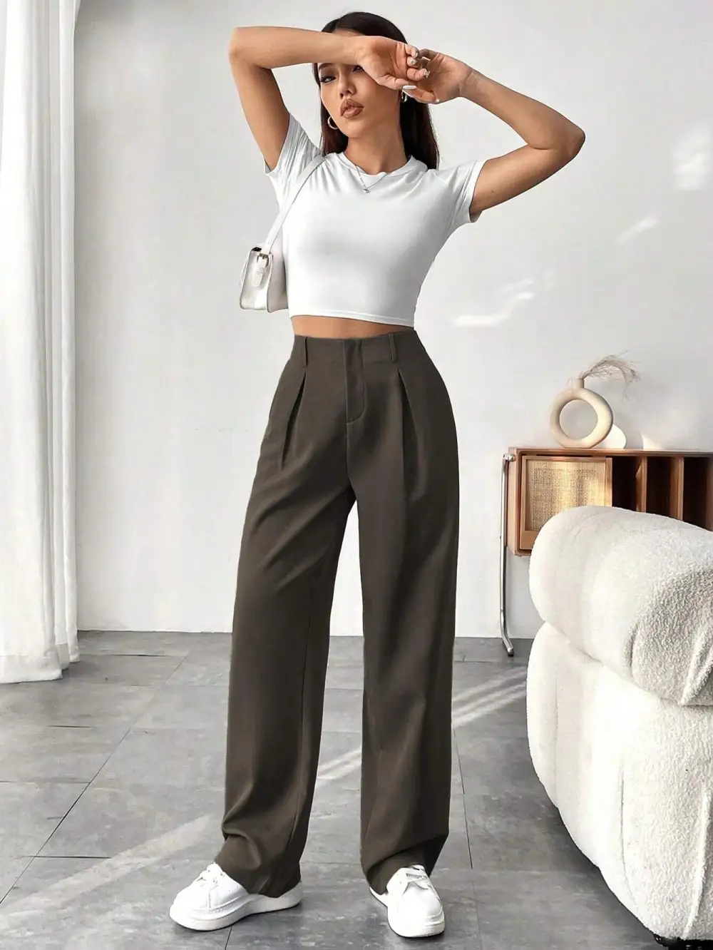Women's Solid Color Plicated Pocket Wide Leg Pants