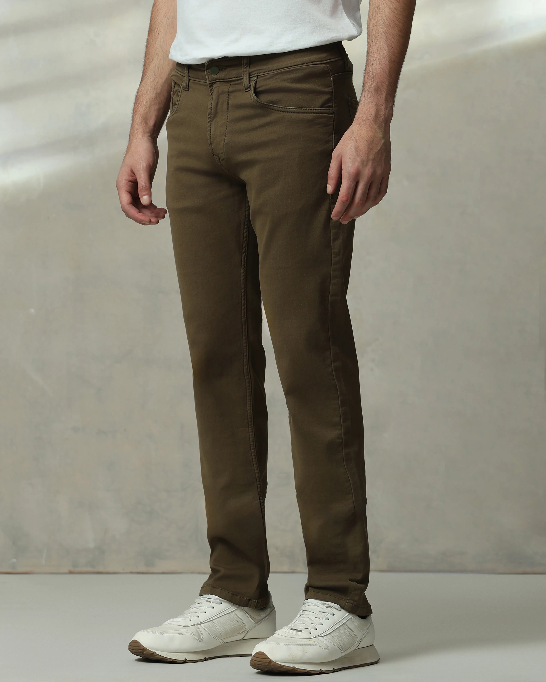 Classic Versatile And Comfortable Straight Olive Jeans