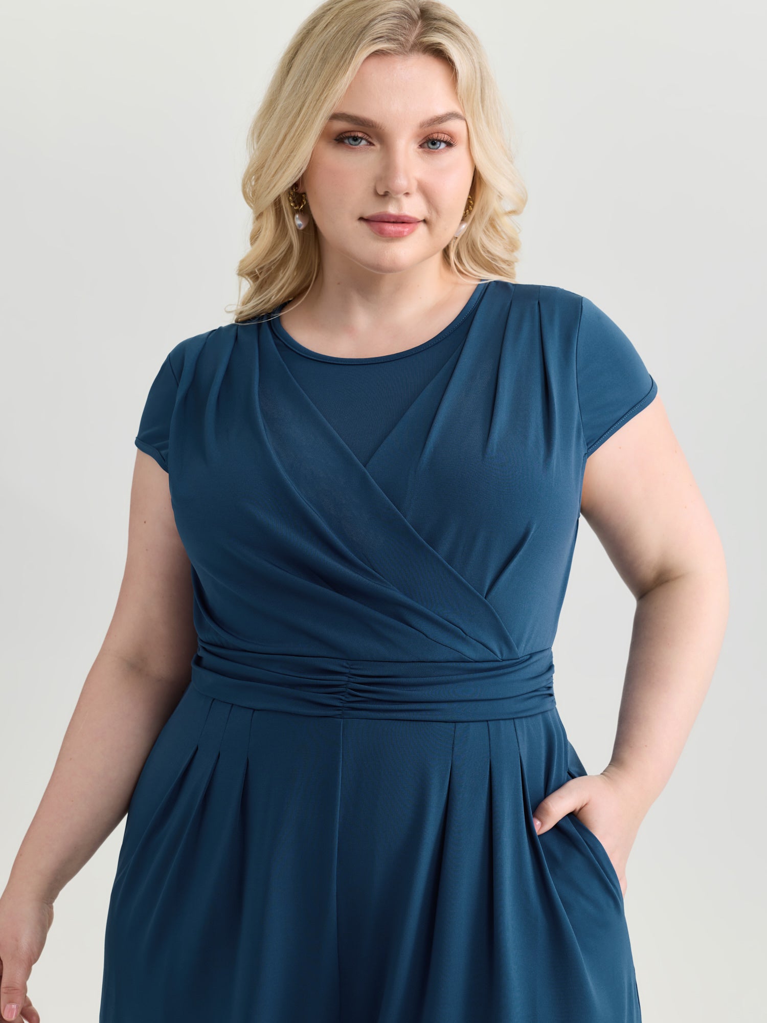 Minimalist Overlap Plain Jumpsuit