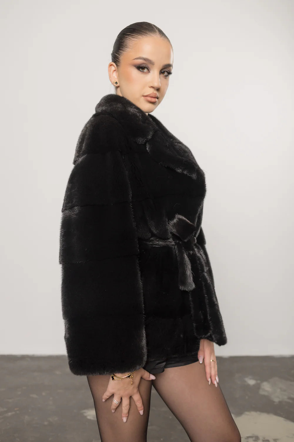 Haină din Blană Naturală de Vizon, Guler Rever, cu Cordon,  Femei, Diamond Black 414