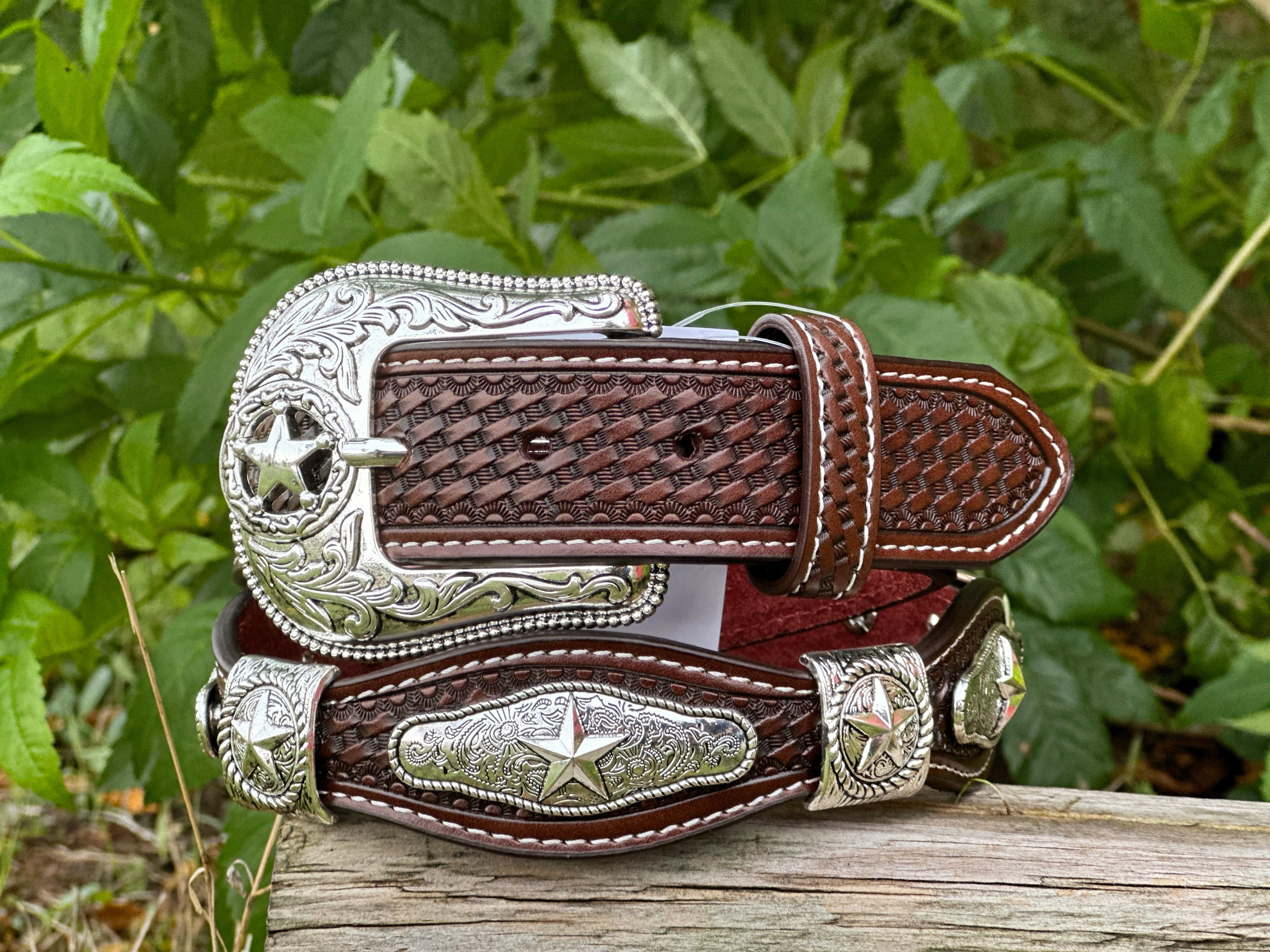 Men’s Brown Leather Belt With Star Concho