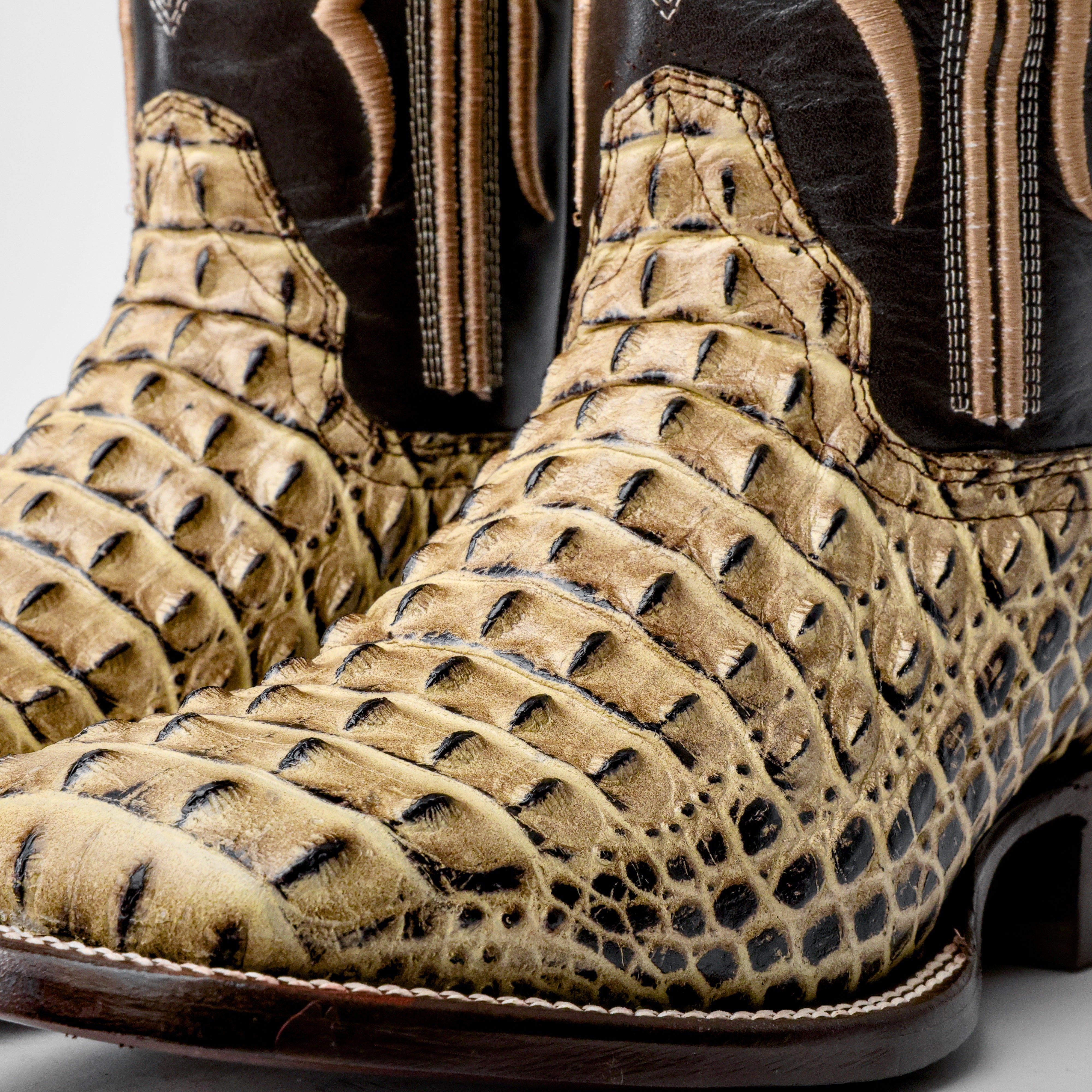 Orix Caiman Hornback Leather Boots - Square Toe