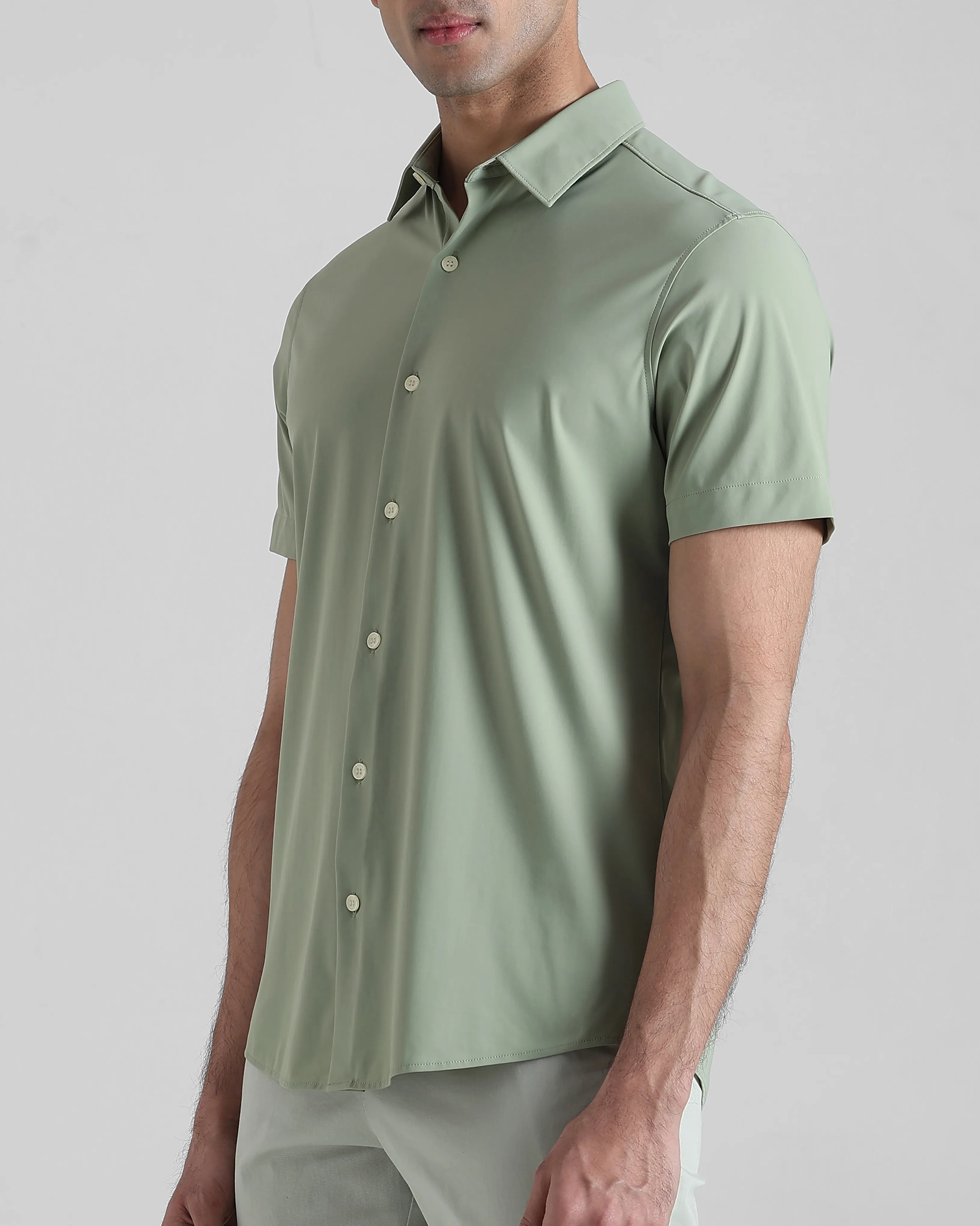 Leisure Simple Slim-Fit Breathable Sage Shirt