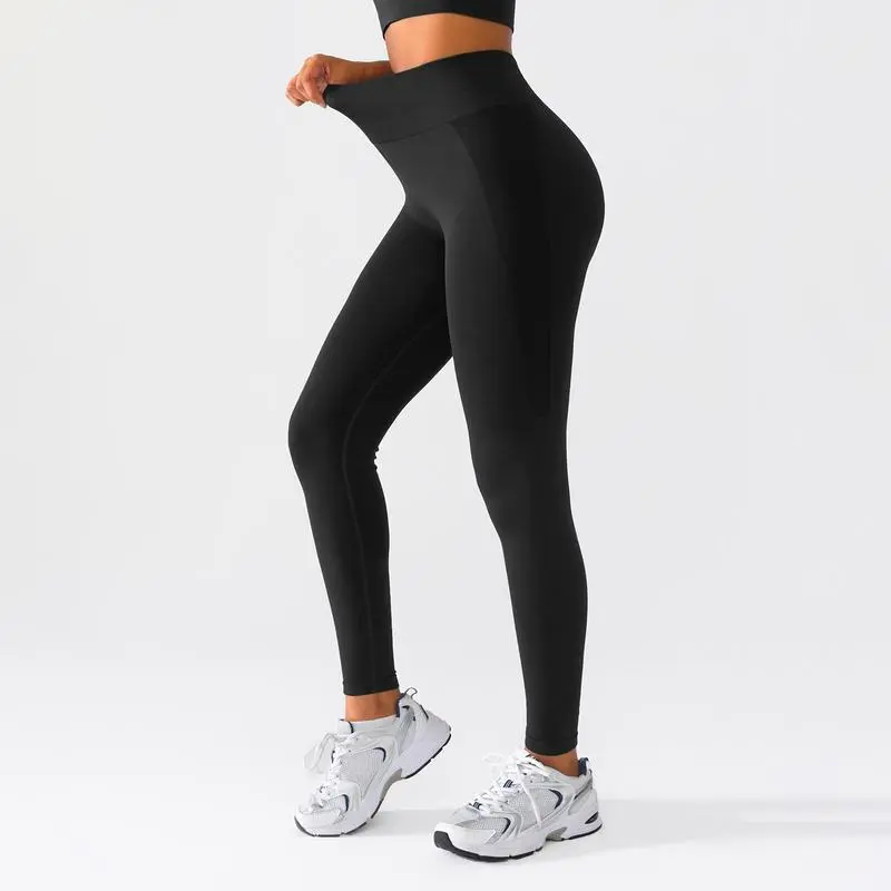Seamless High-Waisted Yoga Pants & Seamless Cross-Back Sports Bra