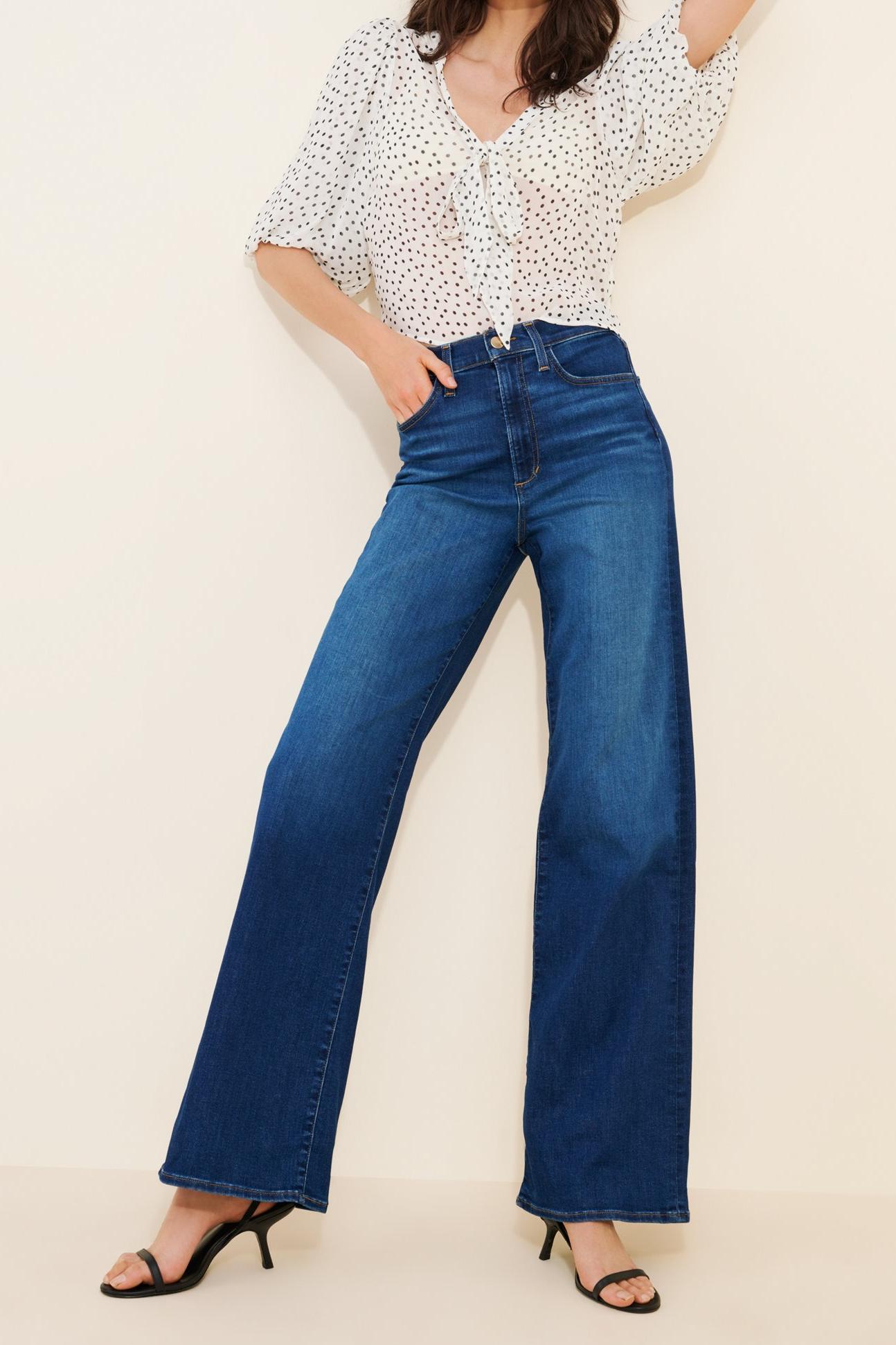High-Rise Wide-Leg Relaxed Jeans